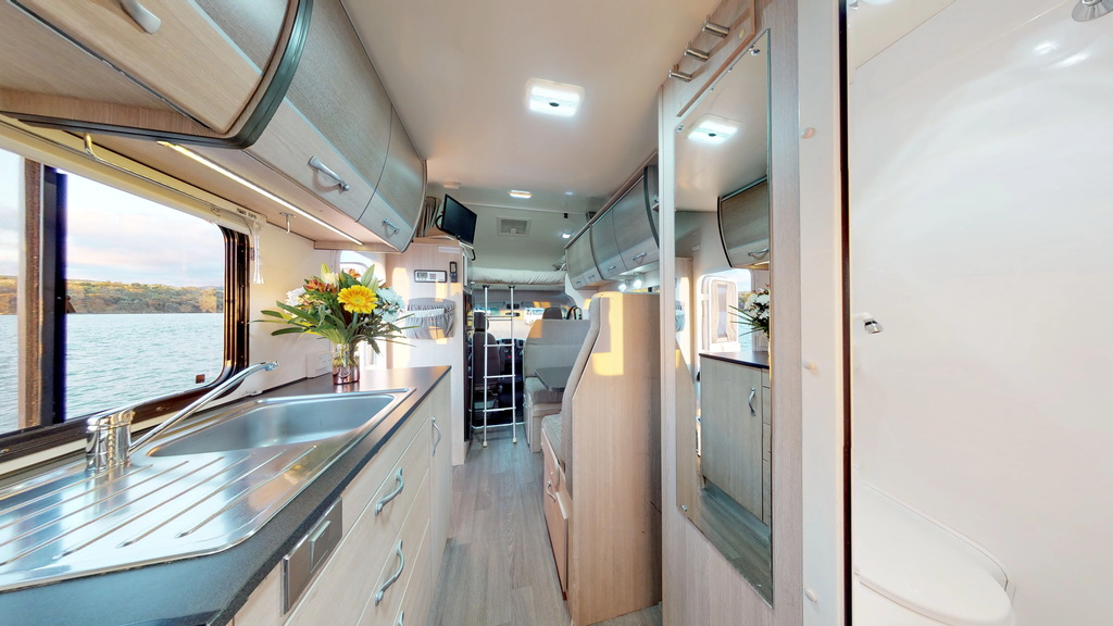 Cruisin' Discovery | Campers Down Under