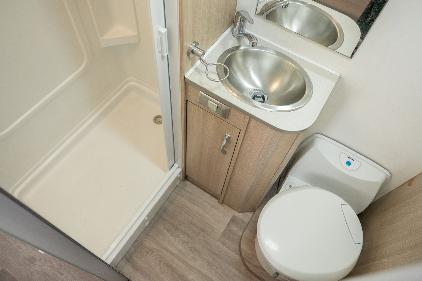 Go Cheap Derwent badkamer | Campers Down Under