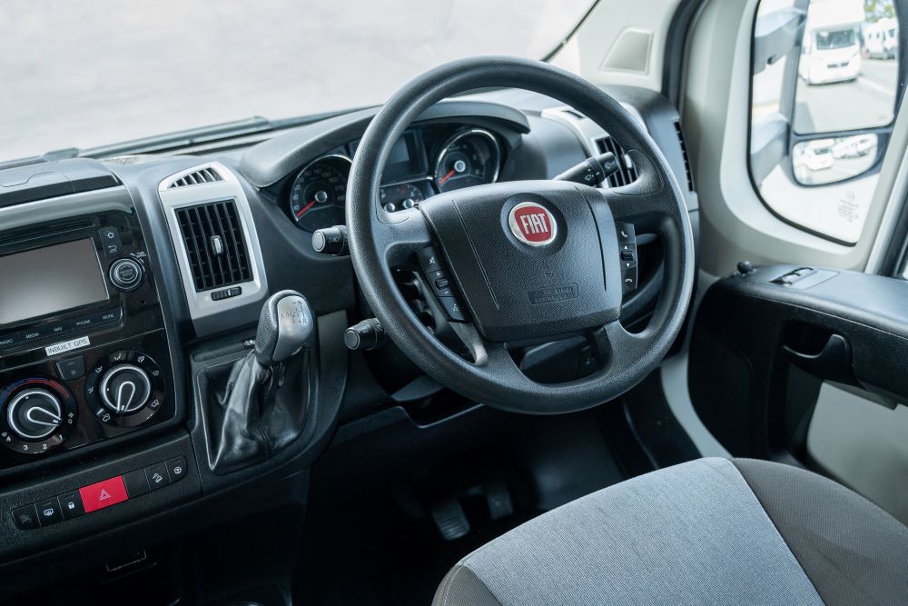 Go Cheap Henty cabine | Campers Down Under