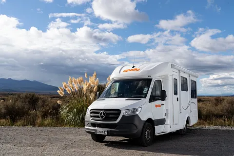 Apollo Euro Quest | Campers Down Under