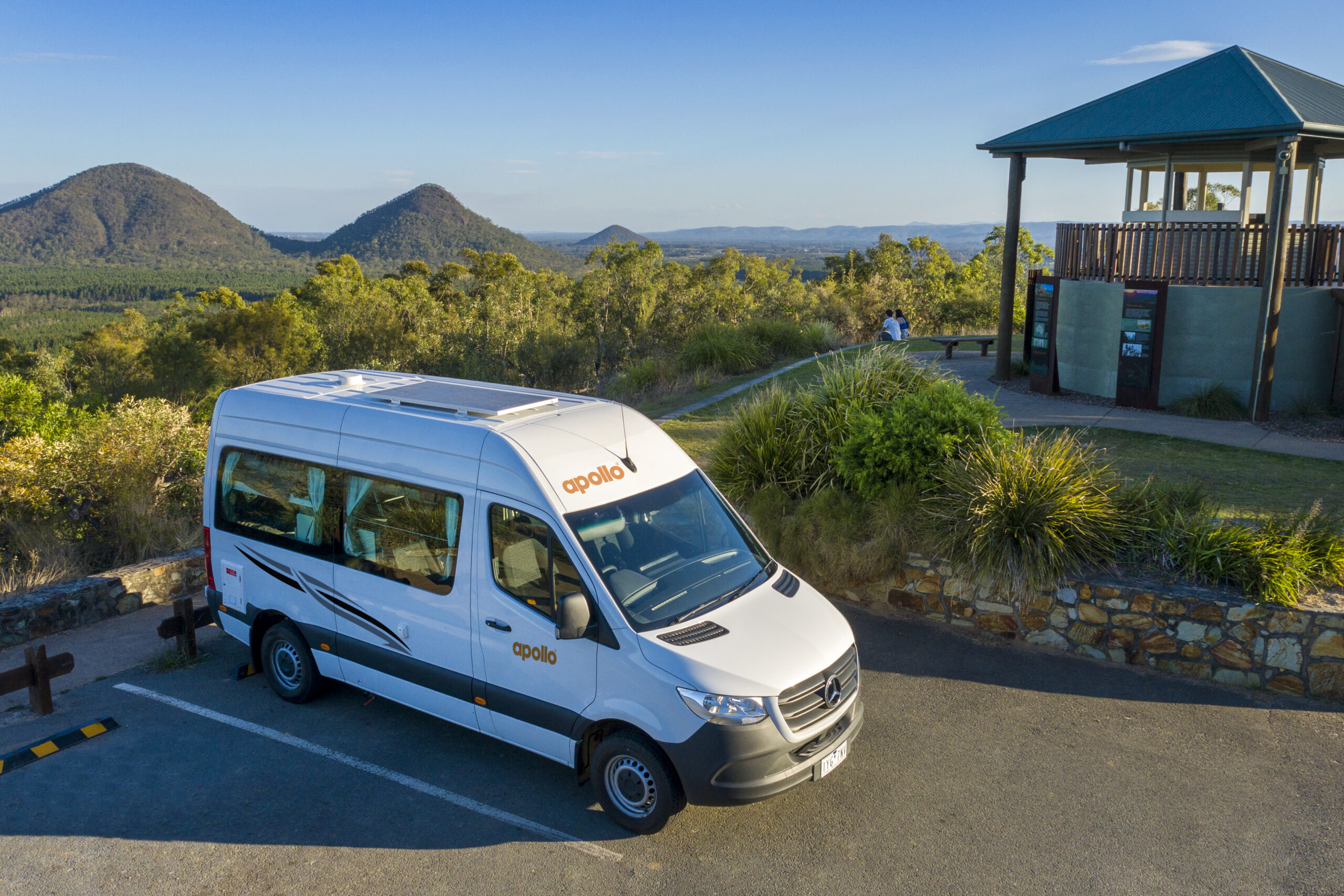 Apollo Hitop Australië camper zijkant | Campers Down Under