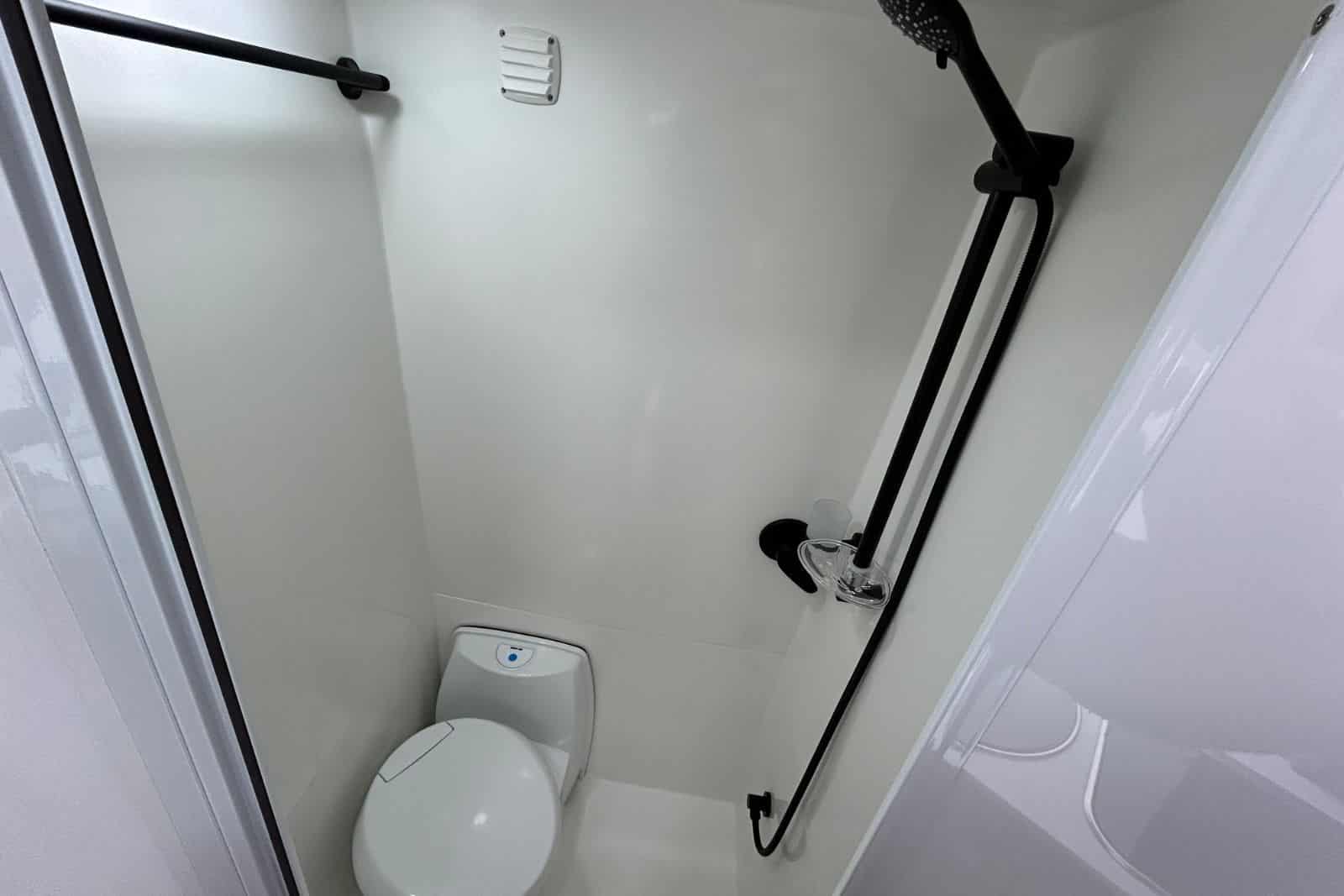 cruisin 2berth rover | campers down under