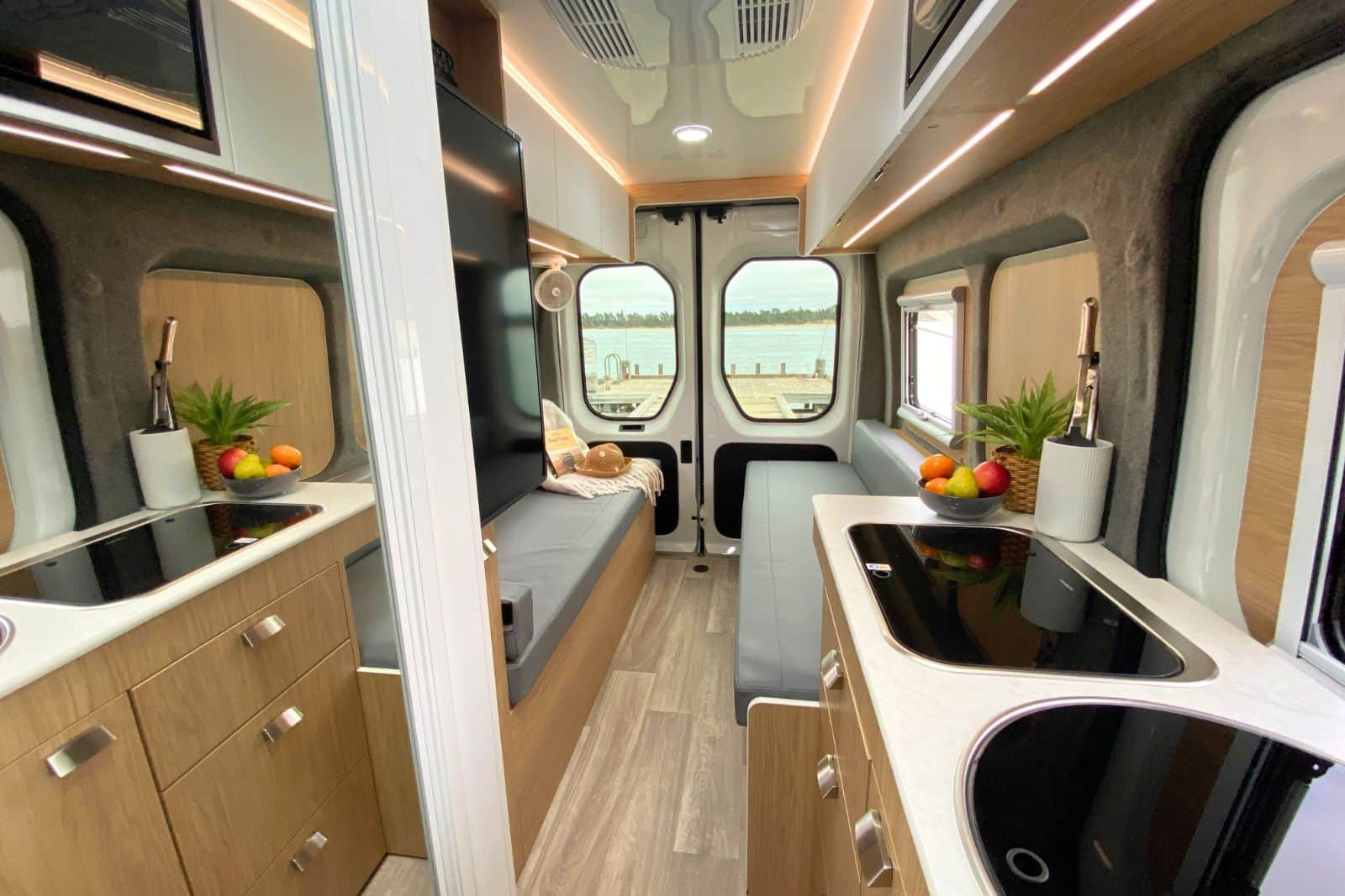 cruisin 2berth rover | campers down under