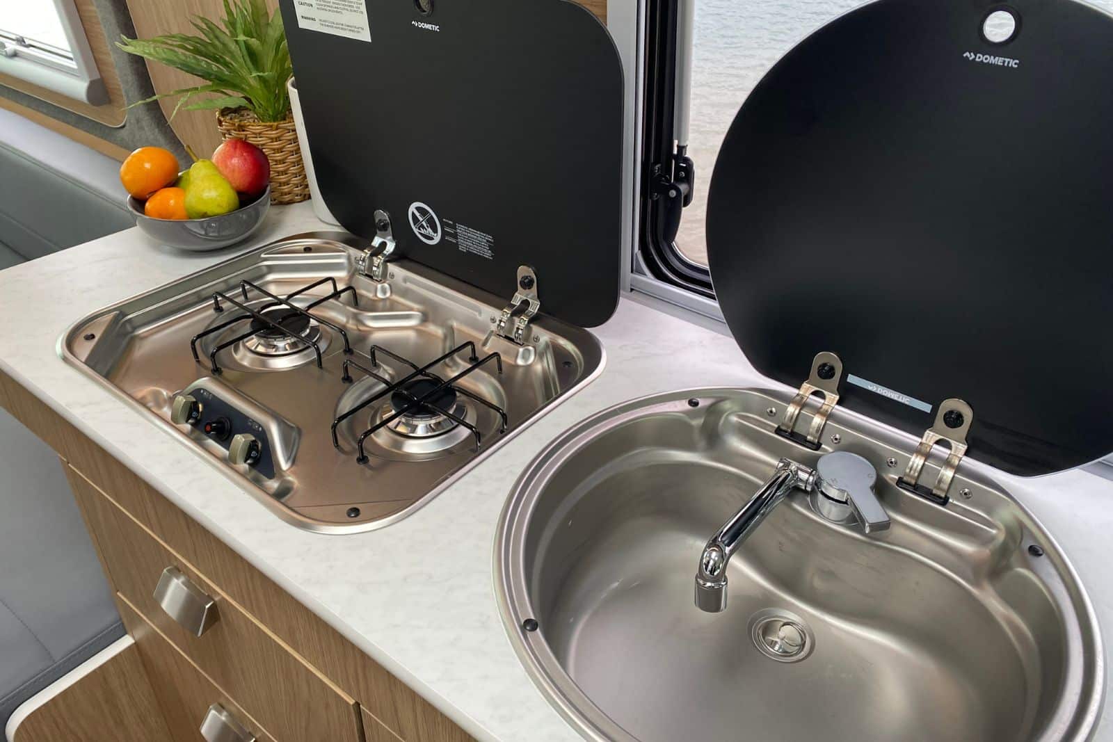 cruisin 2berth rover | campers down under