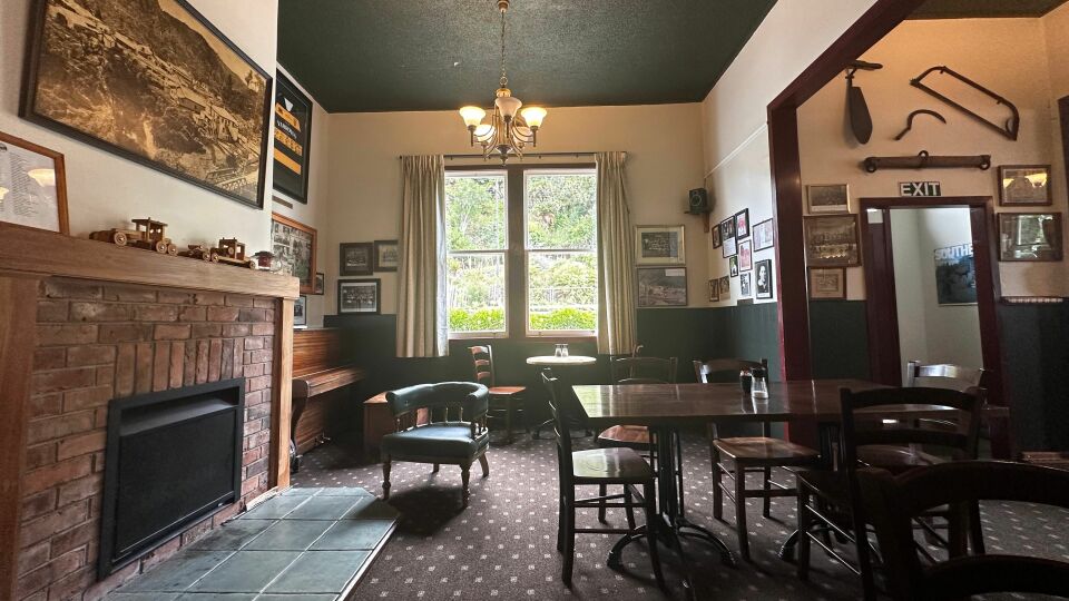 Hotel Whangamōmona,Stratford District, Forgotten World Highway