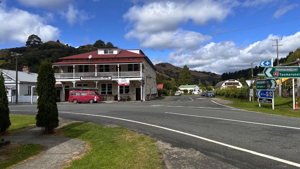 Hotel Whangamomona