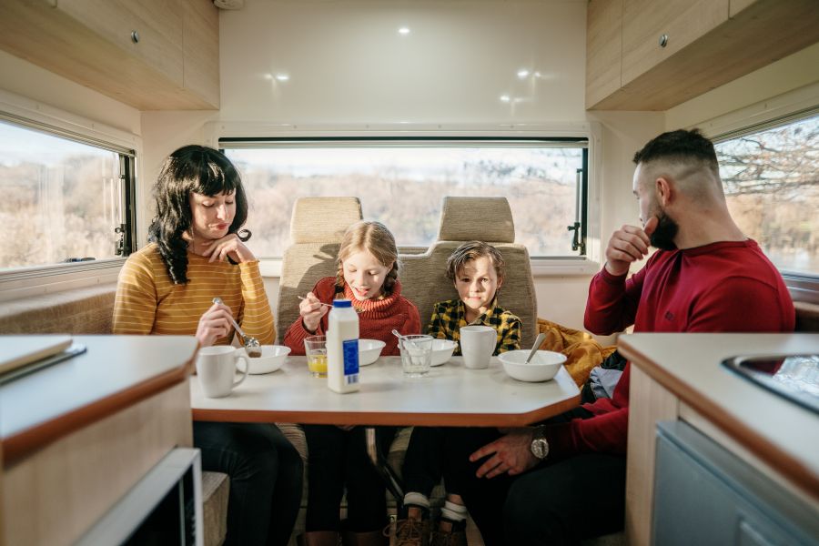 LeisureRent - Zithoek motorhome | Campers Down Under